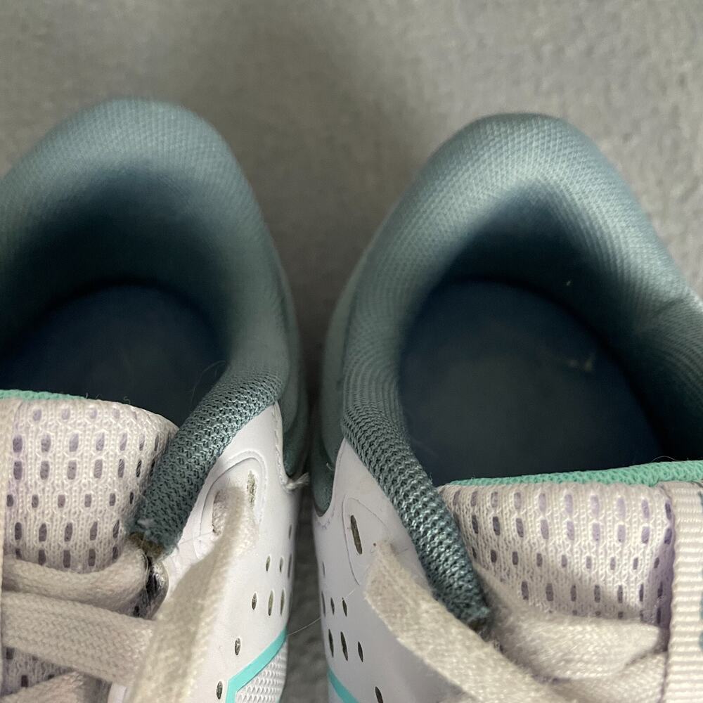 New Balance 520v7 W520RG7 Sneakers Women US 7.5 White Gray Low Top Running Shoes - Picture 6 of 14